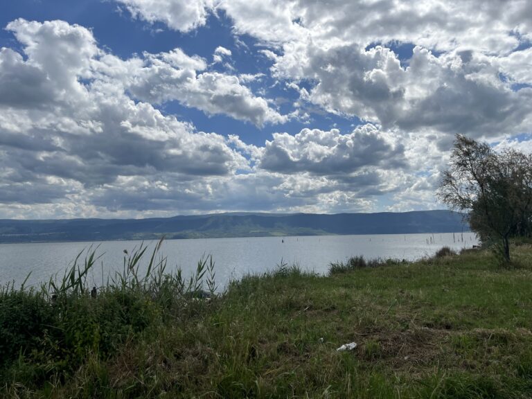 Strand und See – Varano