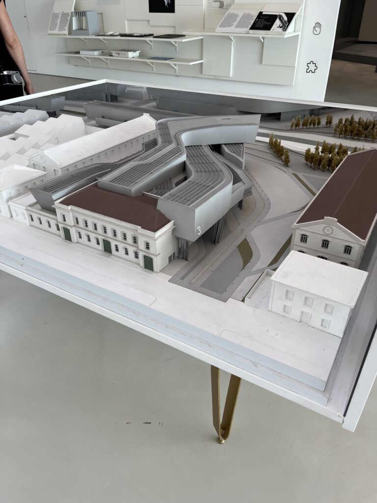 Kunst des 21. Jahrhunderts MAXXI